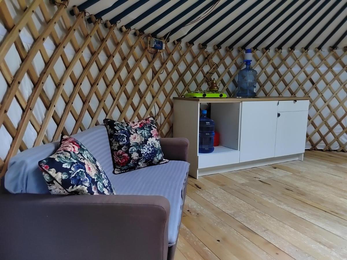 Tente de luxe Jurta Ve Hvozdech Blansko