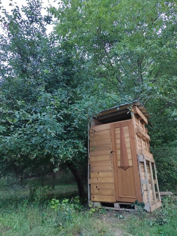 Jurta Ve Hvozdech